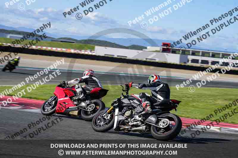 Circuito de Navarra;Spain;event digital images;motorbikes;no limits;peter wileman photography;trackday;trackday digital images